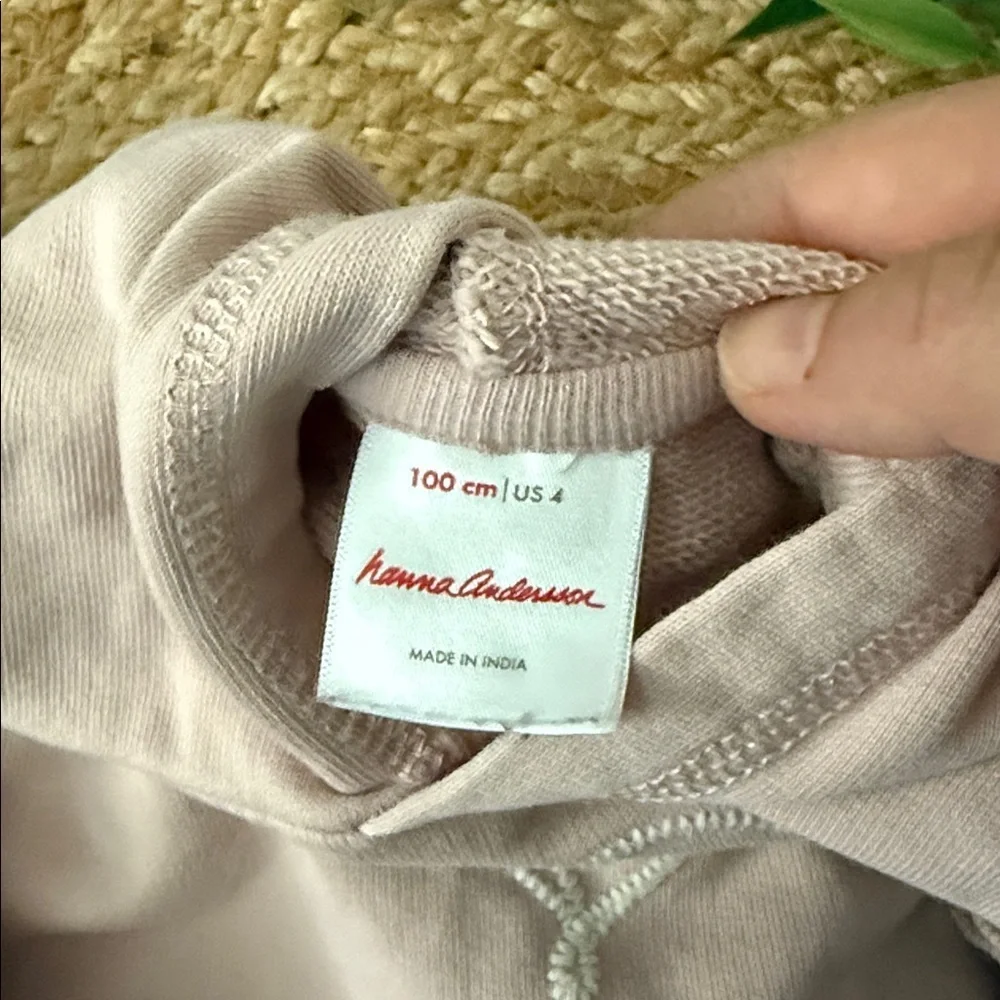 Hanna Andersson and Easy Peasy Blush pink Sweat set. Size 4T